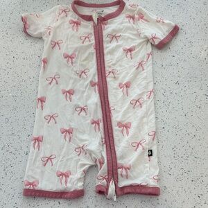 Kyte BABY Pink Bow Bodysuit